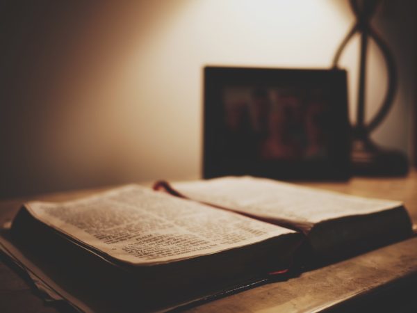 Wissen über Gott und die Bibel oder Christ?
